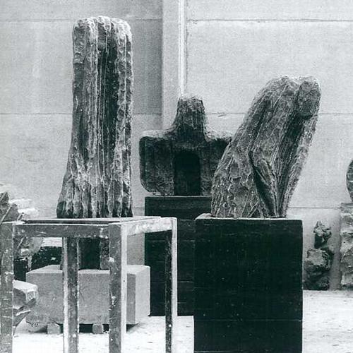 Eugène Dodeigne, sculptures, pierre de Soignies