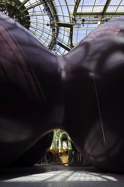 Anish Kapoor, Leviathan, Monumenta 2011
